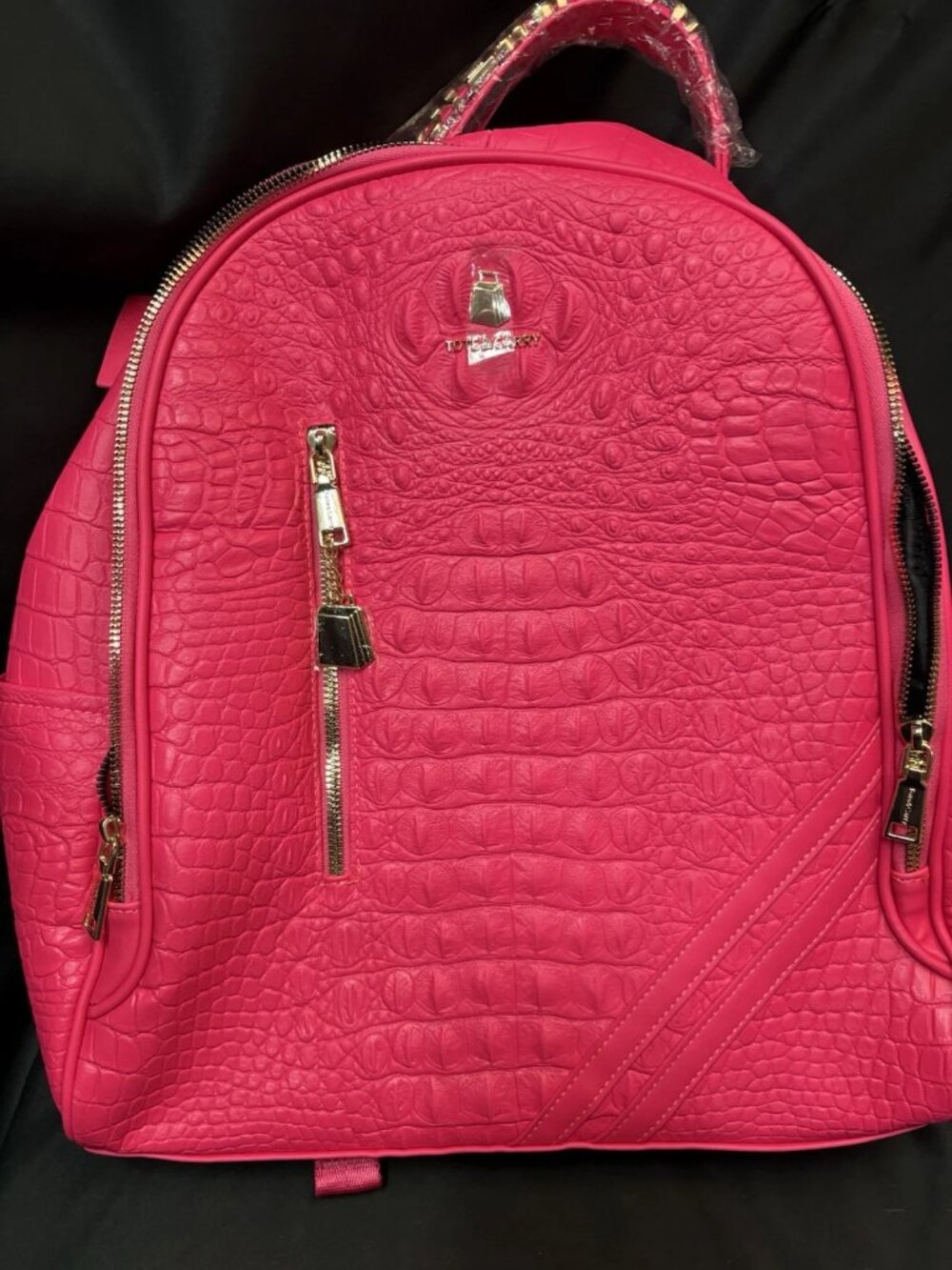 Tote&Carry Apollo BFF Pink Backpack for Women, Vegan Leather, Water alligator